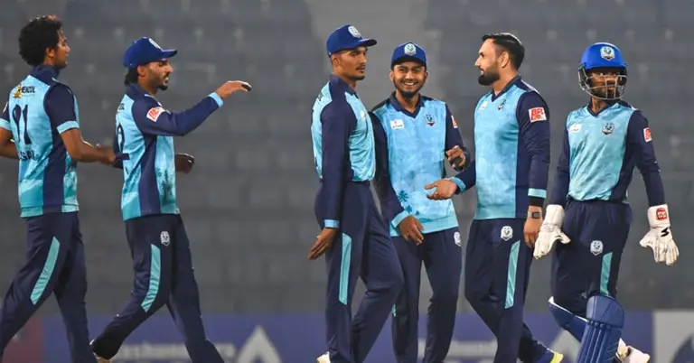 নোয়াখালী এক্সপ্রেসের খেলোয়াড়রা